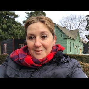 Meet your Posher, Sherry